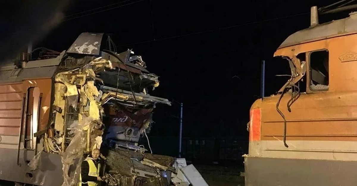 Поезд потерял управление. Аварии с электровозом вл 10.