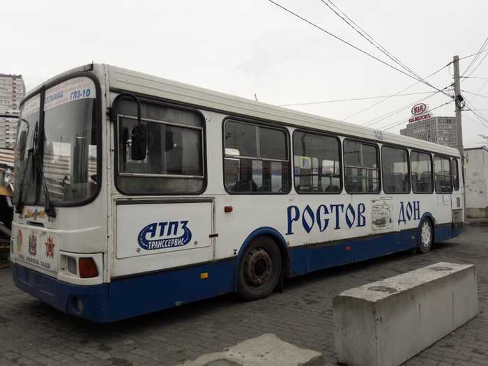 Monument to the killed bus: Rostovites are outraged by the new art object near the Main Bus Station of the city - Rostov-on-Don, Bus, Longpost, Monument, 