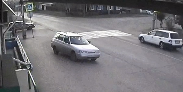 Дёрганый какой-то... ДТП, Авария, Минусинск, Испуг, Гифка, Видео