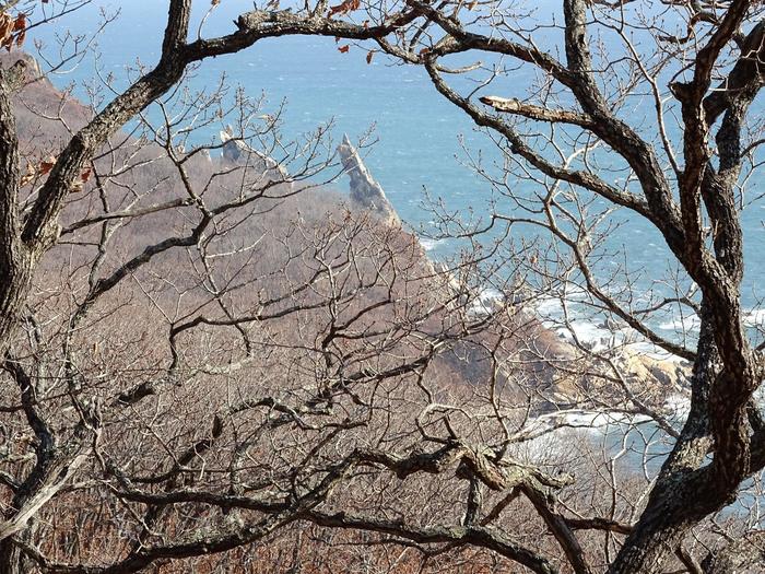 Among the rocks of Cape Laplace. - My, Travelers, Primorsky Krai, Cape Laplace, Sea, The rocks, Longpost