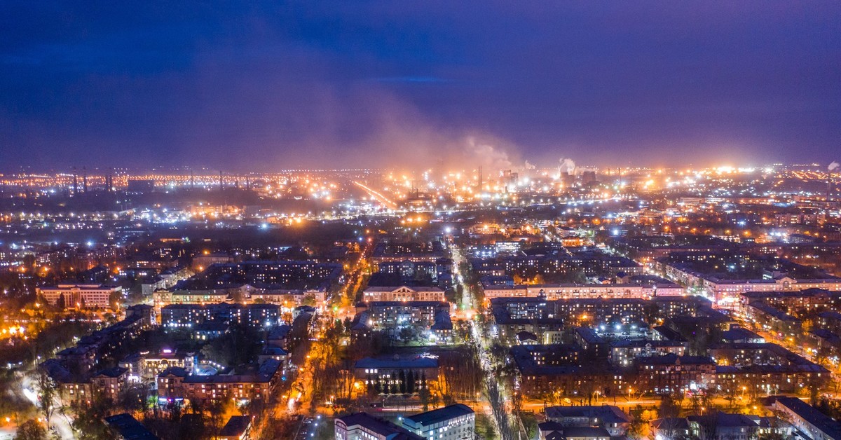 Какие запорожье. Город Запорожье Украина. Запорожье центр города. Город Запорожье население. Украинский город Запорожье.