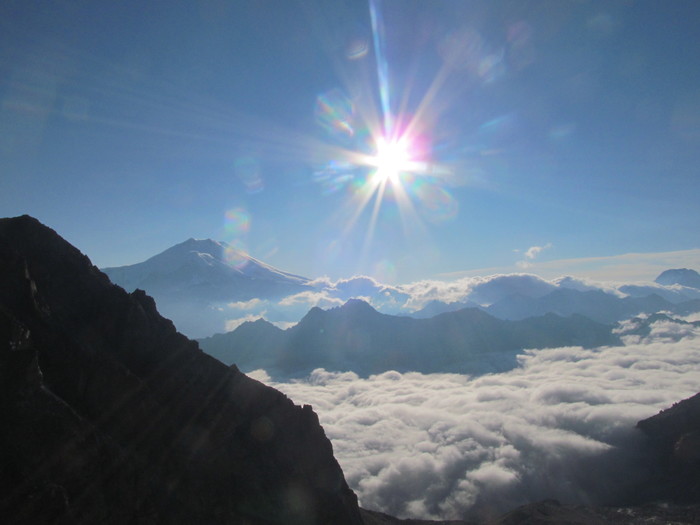 Elbrus at dawn - My, Caucasus, The mountains, Elbrus, Hike, Good morning, The photo, Beginning photographer, No filters