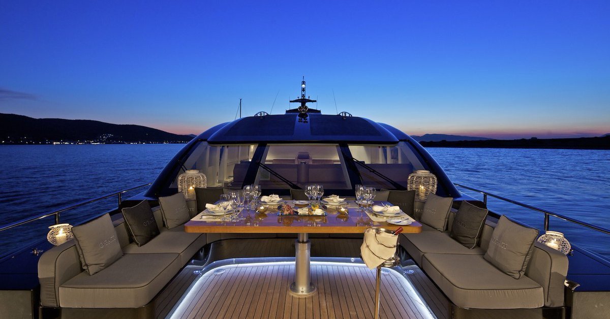 Luxury night. Яхта Luxury Yacht. Яхта Tatoosh. Яхта эллинг е6. Яхты роскошь лакшери.