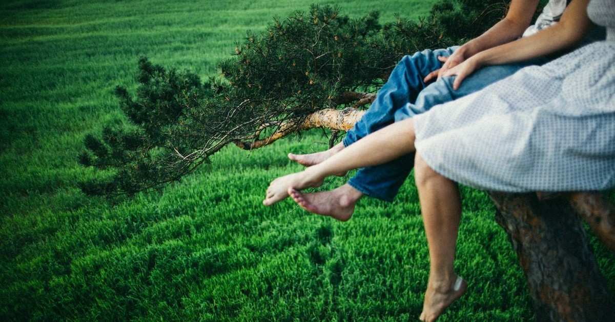 Любовь вдохновляет. Нежность женщины. Влюбленные инвалиды. Собственной жизнью заботами и. Здоровая женщина.