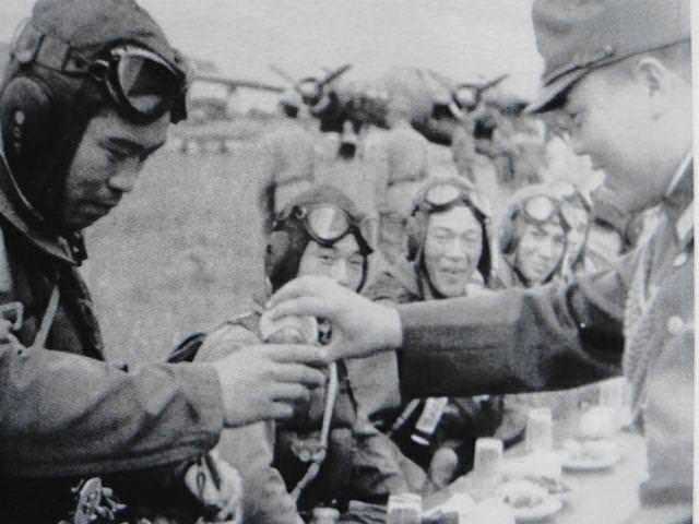 What did the kamikaze drink before the last flight? - Kamikaze, Traditions, Ritual, Japanese Army, Story, Longpost