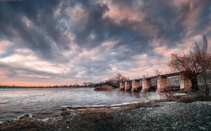 Немного сегодняшнего КРЭСа. Хотя нет - много)) Кривой Рог. Украина.