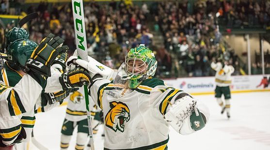 Northern Michigan University's Wildcats won the game with the first goaltender in team history. - GIF, Sport, Hockey, Goal, Goalkeeper, , USA