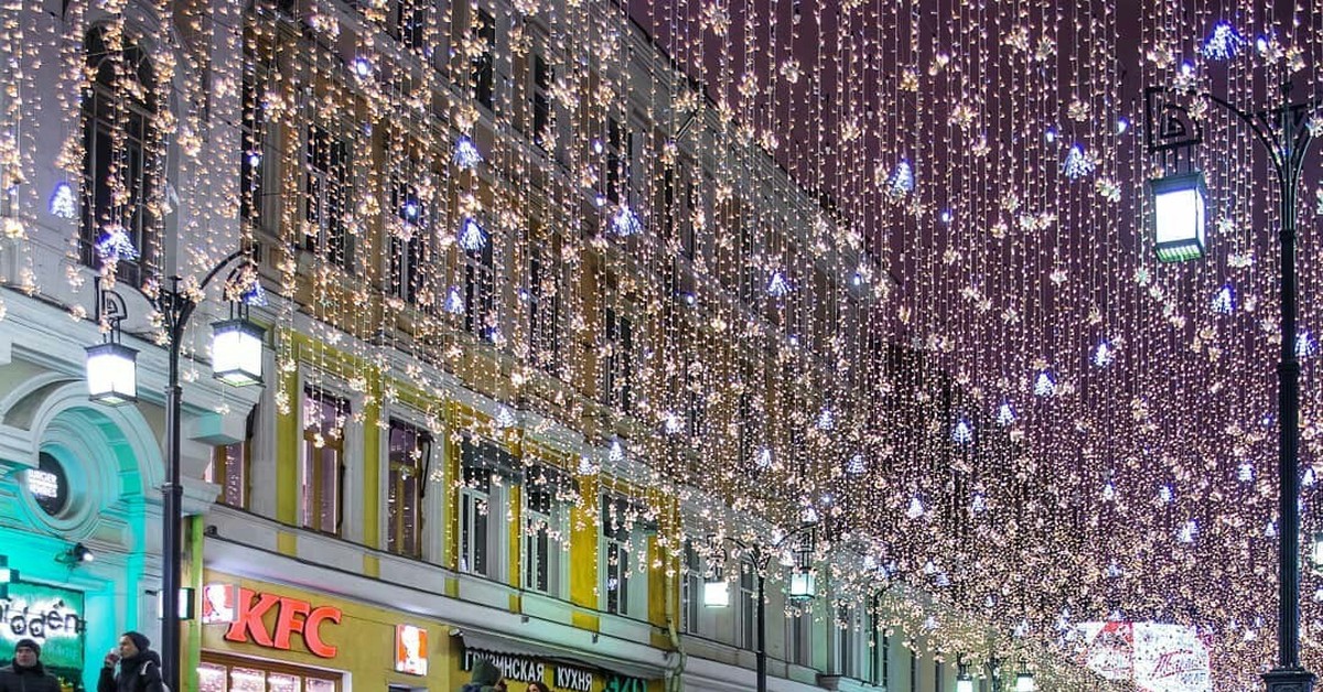 Камергерский переулок москва. Камергерский переулок зимой. Камергерский переулок 2019. Камергерский переулок Москва зимой 2020.