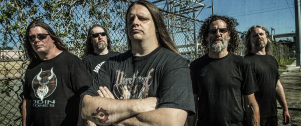 Cannibal Corpse guitarist robbed neighbors while his house burned and exploded. - Music, Rock, Metal, Incident, Video, Longpost