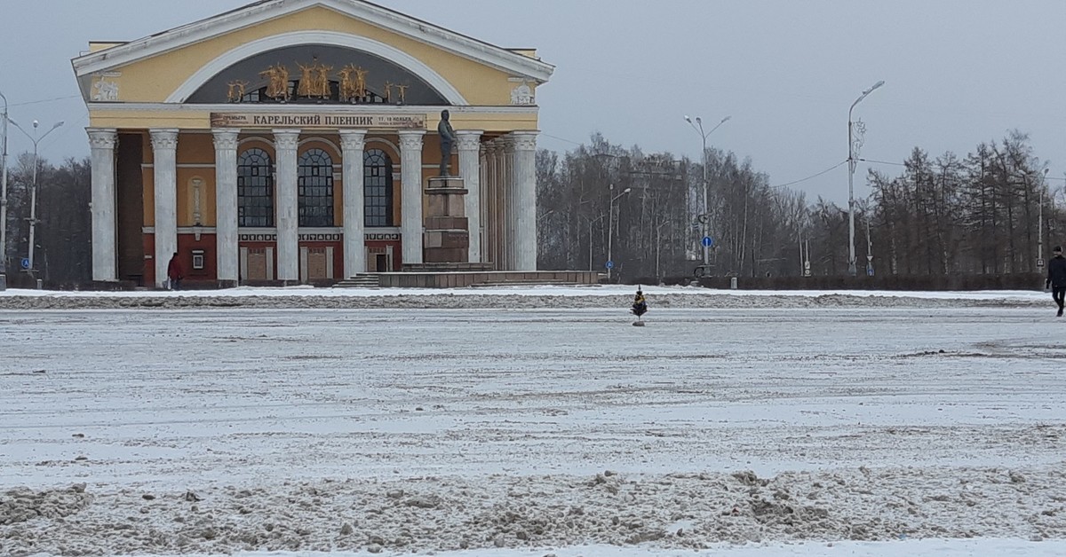 Кировский площадь км. Дом культуры Петрозаводск Кирова. Площадь Кирова Петрозаводск Кирова 1 дом культуры.