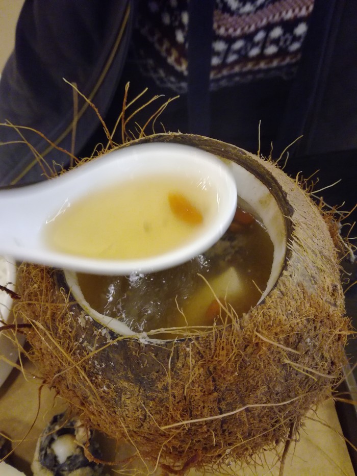 Ничего необычного, просто суп в кокосе с черной курицей Курица, Суп, Длиннопост