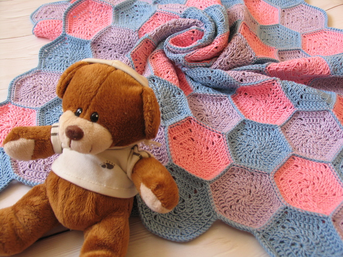 Knitted baby blanket - My, Needlework without process, Crochet, Plaid, Longpost