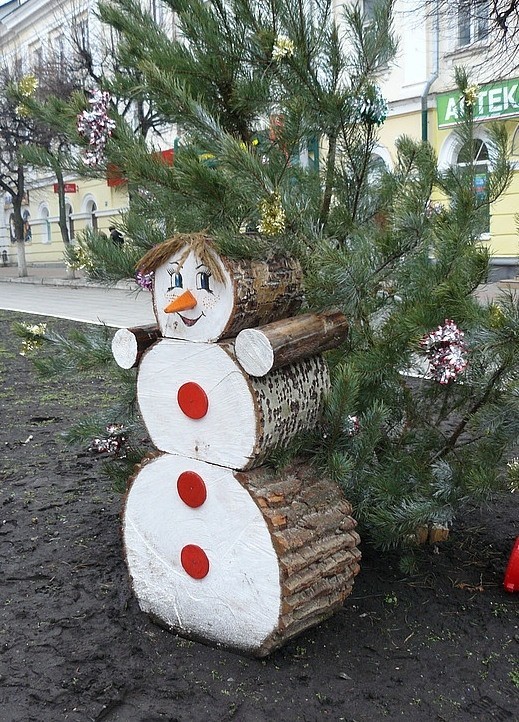 And Orel has its own snowmen - Winter, New Year, Snow, snowman, Dirt, Eagle