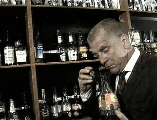 When you are trying to choose good champagne for the new year in the alcohol market - My, Alcohol, Bar, Sanych