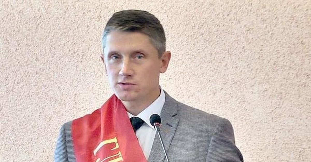 Шкуратов олег павлович клинцы. Мэр клинцов. Мэр клинцов. Мэр клинцов. Шкуратов олег павлович клинцы.