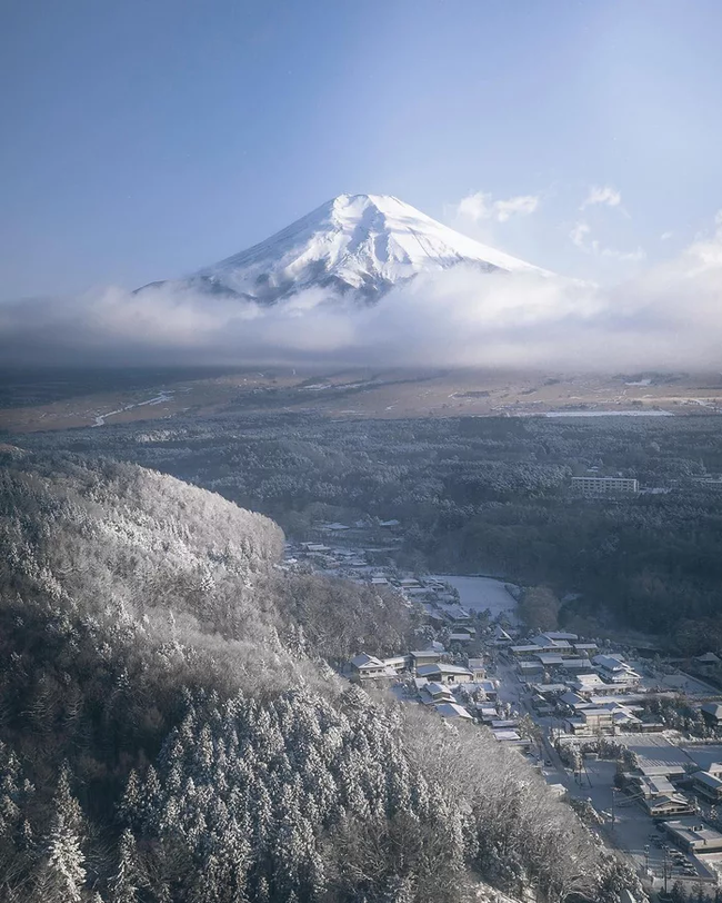 Clouds around Mount Fuji in winter - Fujiyama, Winter, The photo, Japan