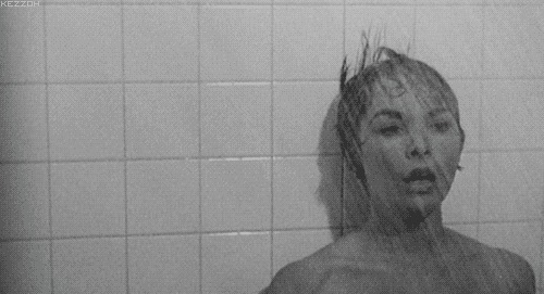 Обнаженная Катрин Денёв Лежит На Полу – Отвращение (1965)
