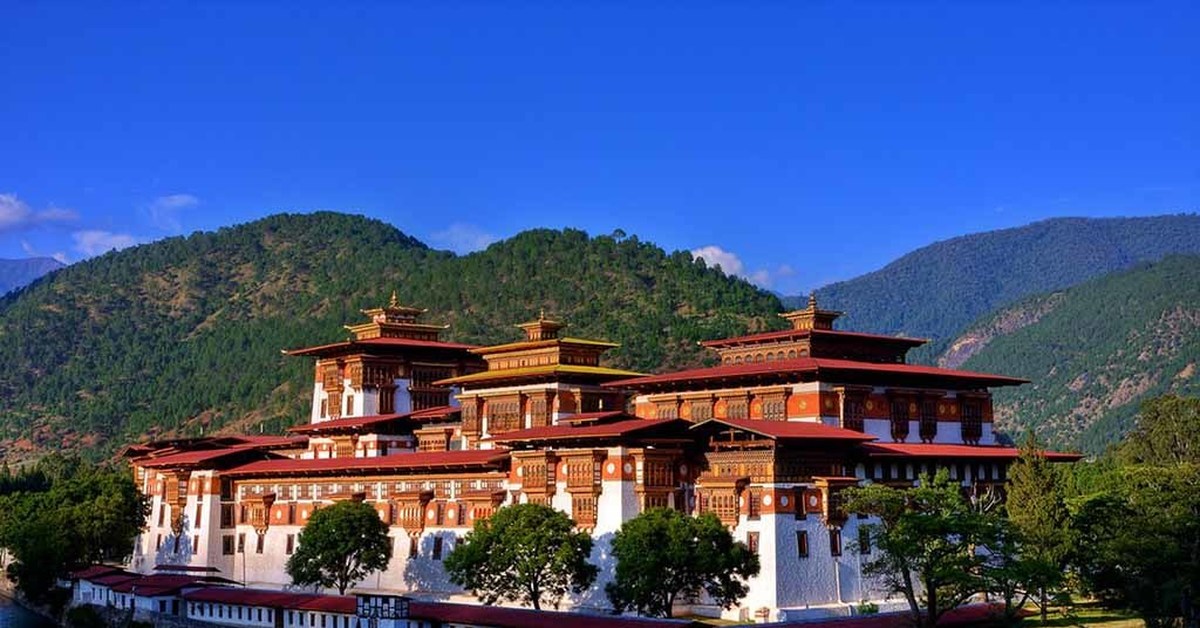 Счастья бутан. Пунакха-дзонг бутан. Королевство бутан (Bhutan). Монастырь Пунакха-дзонг. Бутан столица Тхимпху.