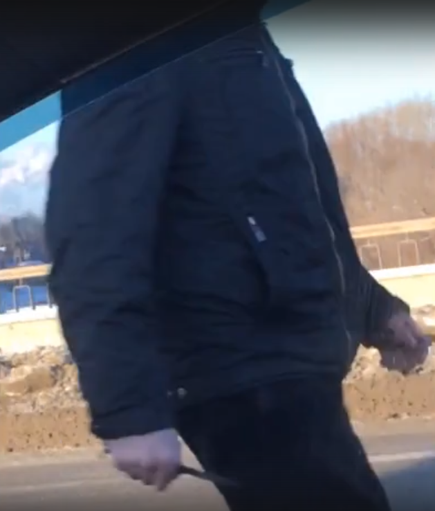 A man throws a knife at police officers - Chelyabinsk, Criminals, Video, Knife