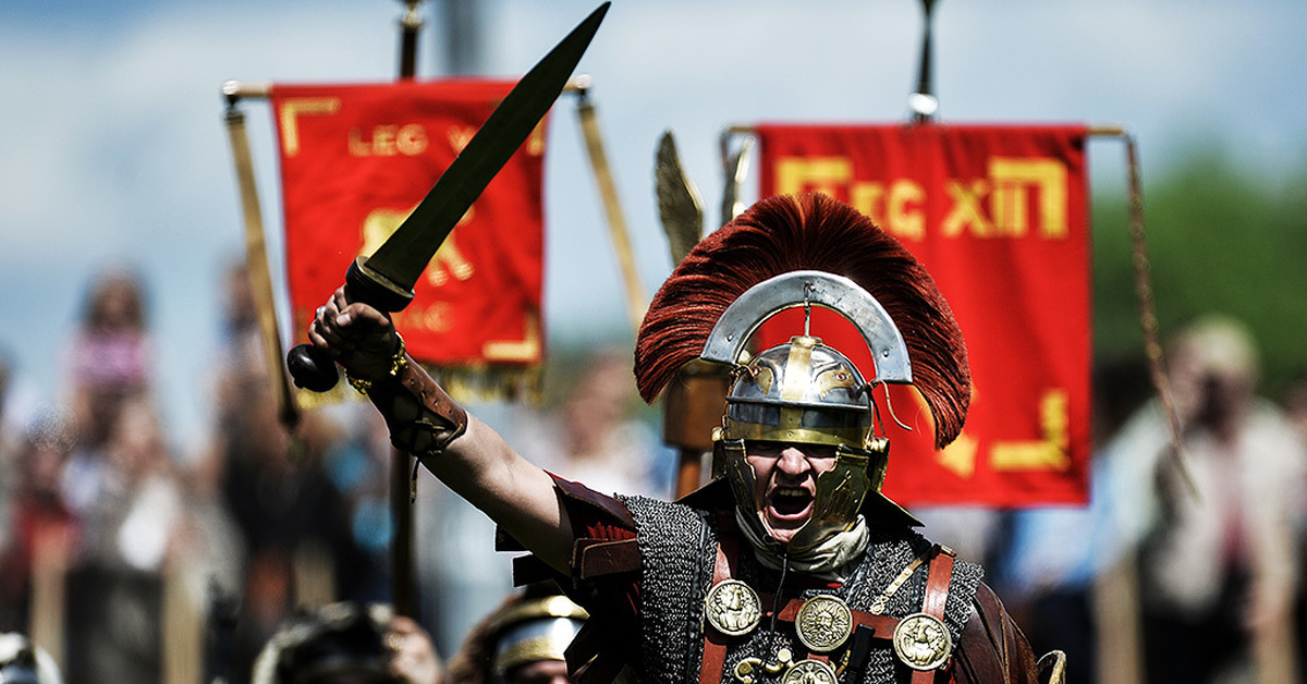 Как назывался римский воин. Римский легионер Центурион. Римский Легион Центурия. Римская Империя Римский Легион. Римский легионер реконструкция.