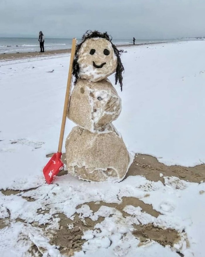 Sand snowman. - My, Snow, Anapa