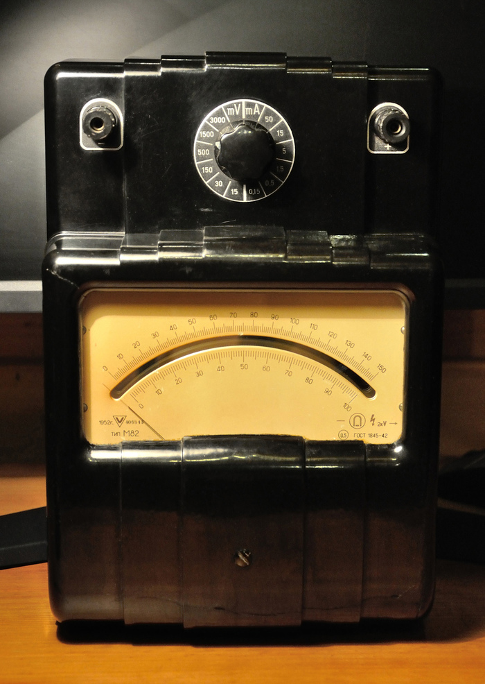 Why is the voltmeter sad? - My, Voltmeter, Pareidolia, Sadness, Restoration, Repair of equipment, Appliance, Longpost