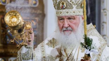 Smartphone users are being warned to be careful of the Antichrist. - Church, Patriarch, Antichrist, Smartphone, Russia