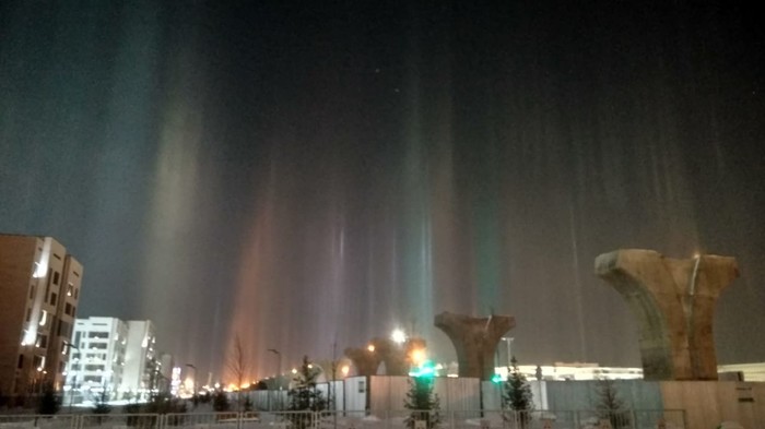 incomprehensible radiance - Astana, Shine, No rating, Light poles