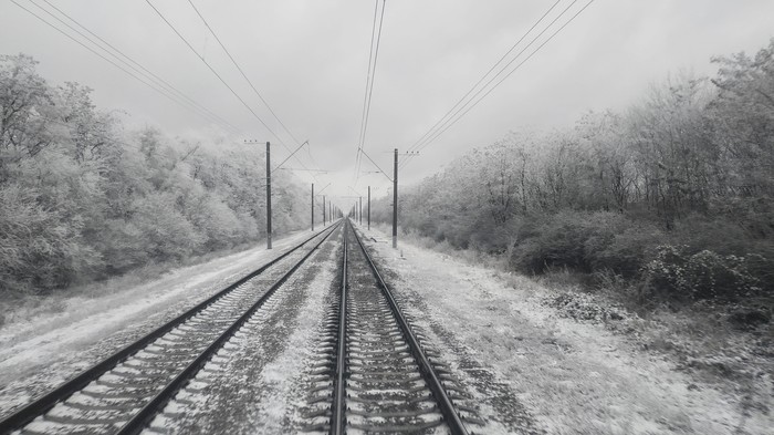 This is a color photograph. - The photo, My, Fake, Russian Railways, Black and white photo