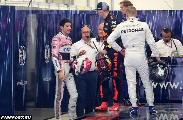 Max Verstappen goes to community service for butting Okon - Red bull, Race, Auto, Автоспорт, Racer, Pilot, Punishment, Fight, Racers