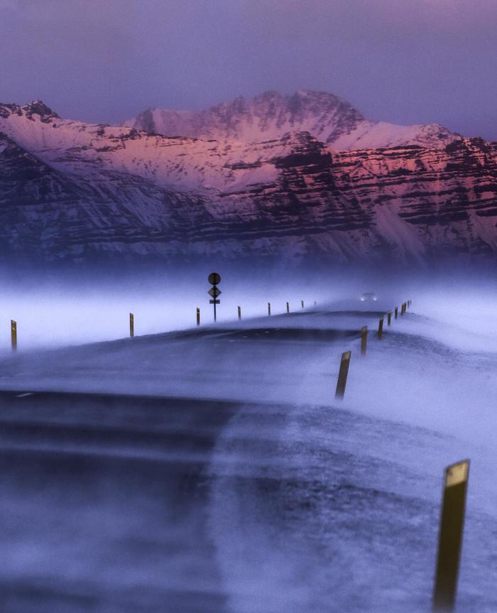 And again the road in Iceland - The photo, Iceland, Road, The mountains, Snow, Blizzard, Drifting snow