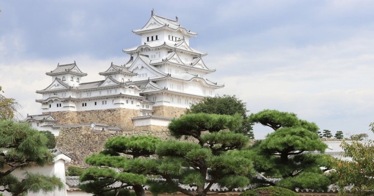 Himeji castle. Замок Химэдзи Япония. Замок белой Цапли (Химэдзи), Япония. Япония: замок Химэдзи (замок белой Цапли). Храм Химэдзи в Японии.