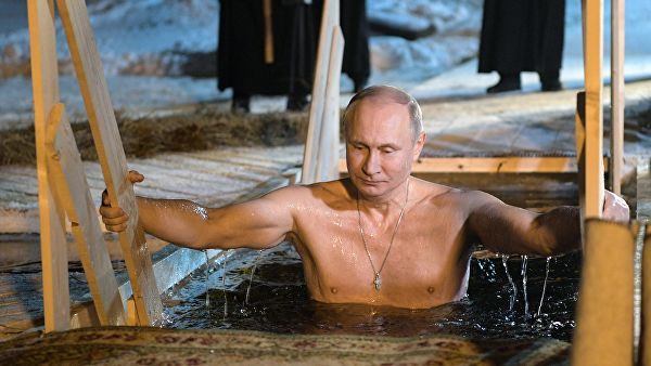 Putin plunged into the hole at Epiphany - Vladimir Putin, Ice hole