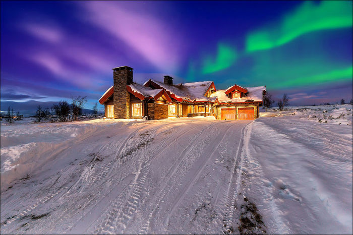 Polar Lights - Polar Lights, Winter, House