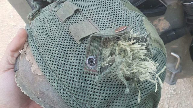 Compliance with safety at work - Israel, Snipers, Video, Kevlar, Helmet, Carelessness