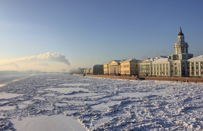 View of the Kunstkamera from the Palace Bridge. - Kunstkamera, Winter, , Palace Bridge, Ice, River, Neva River