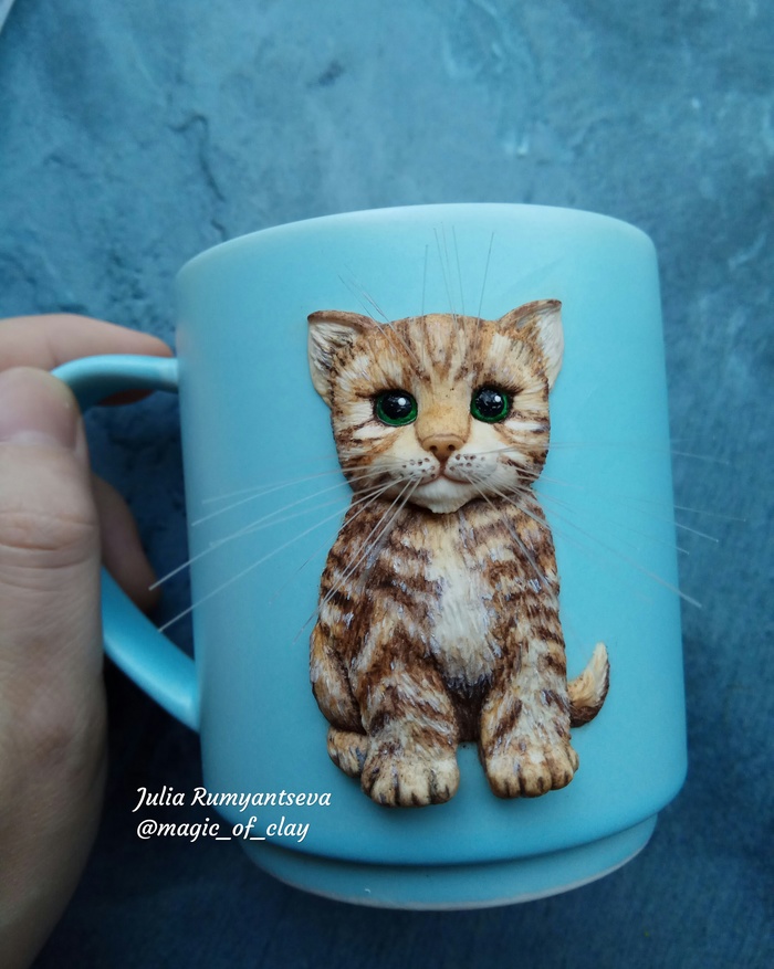 Mug with a kitten - My, Tricolor cat, Pet, Pets, Mug with decor, Кружки, Polymer clay, Video, Longpost, Pet