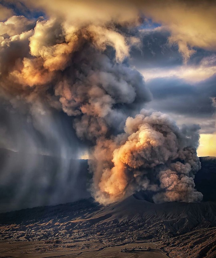 Bromo Volcano, Java, Indonesia. - Volcano, Indonesia, The mountains, The photo, Volcano Bromo