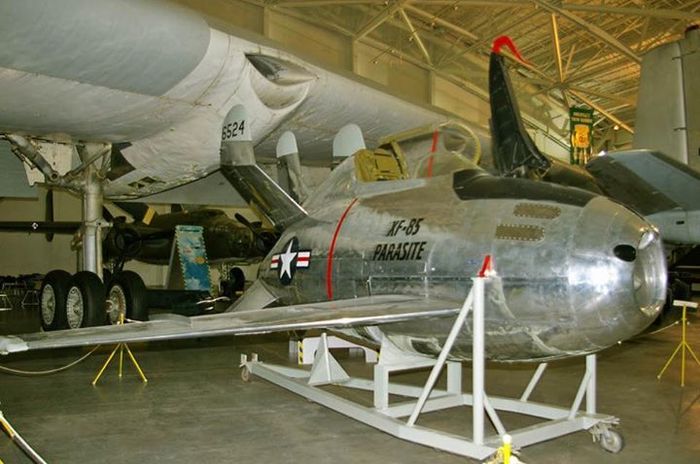 XF-85 Goblin.Маленький друг большого бомбера. Американские самолеты, Истребитель, Гоблин, Длиннопост