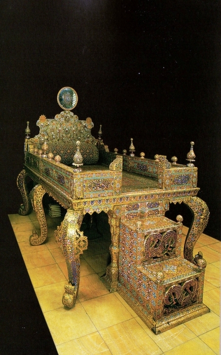 Two tons of pure gold studded with diamonds. Where did the Peacock Throne go? - My, Travels, Art, India, Asia, Story, Longpost