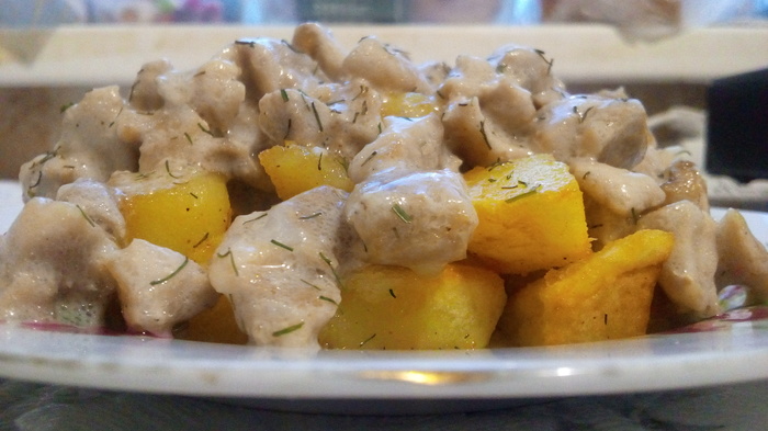 Chicken in sour cream sauce with potatoes - My, Food, Recipe, Video, Cooking, Hen, Potato, Roast potatoes