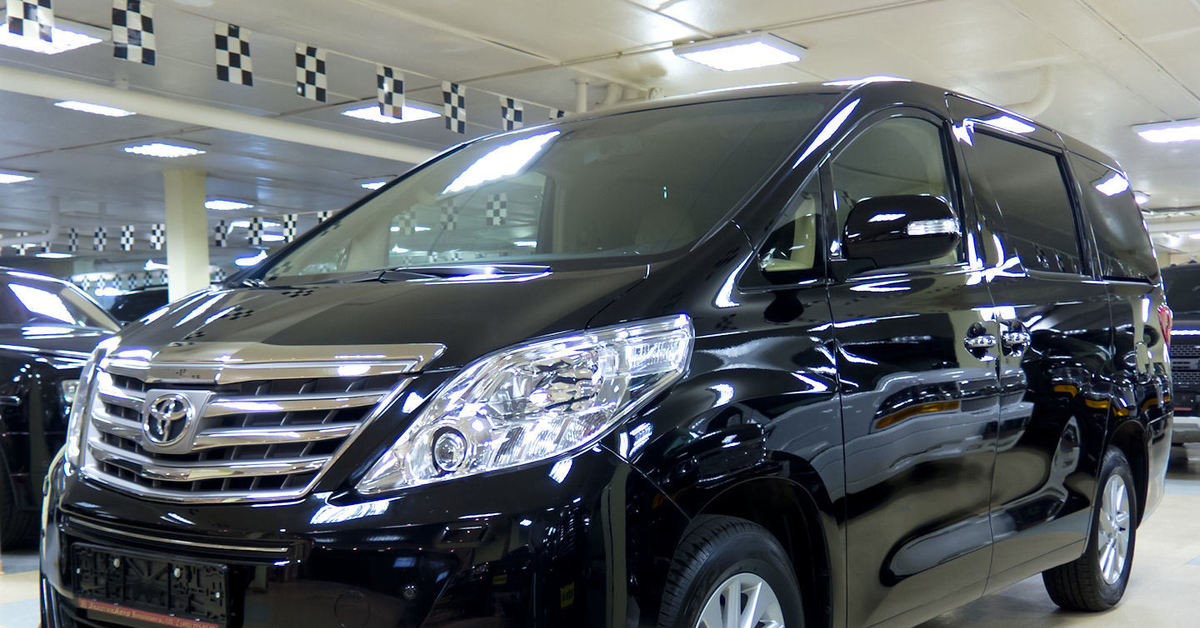 Продажа тойота альфард. Toyota Alphard. Минивэн Тойота альфард. Alphard Toyota Alphard. Бусик Тойота альфард.