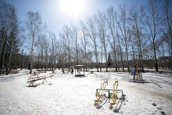 Near Krasnodar, schoolchildren donated pocket money to buy a swing to replace the stolen - Краснодарский Край, Pupils, Teenagers, Swing, Money, news, Russia