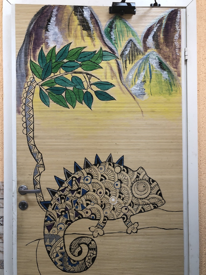 Случайно, на ноже карманном