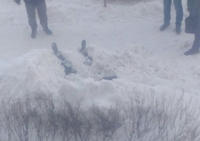 Испугался ОМОНа и сигнул 13 этажа