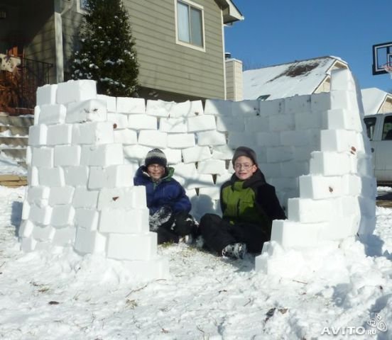 Hurry before the snow melts - Childhood game, Snow, Peter-Pavel's Fortress, Games