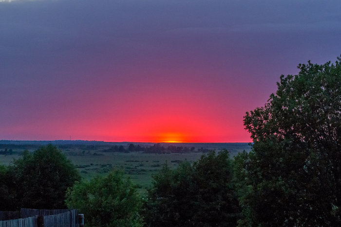 Crimson sunset Descends like a bird. - Sunset, Poetry