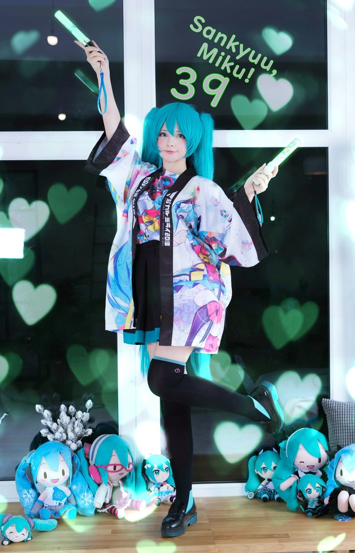 And finally, cosplay from Sai - Anime, Not anime, Vocaloid, Hatsune Miku, Cosplay, , Longpost