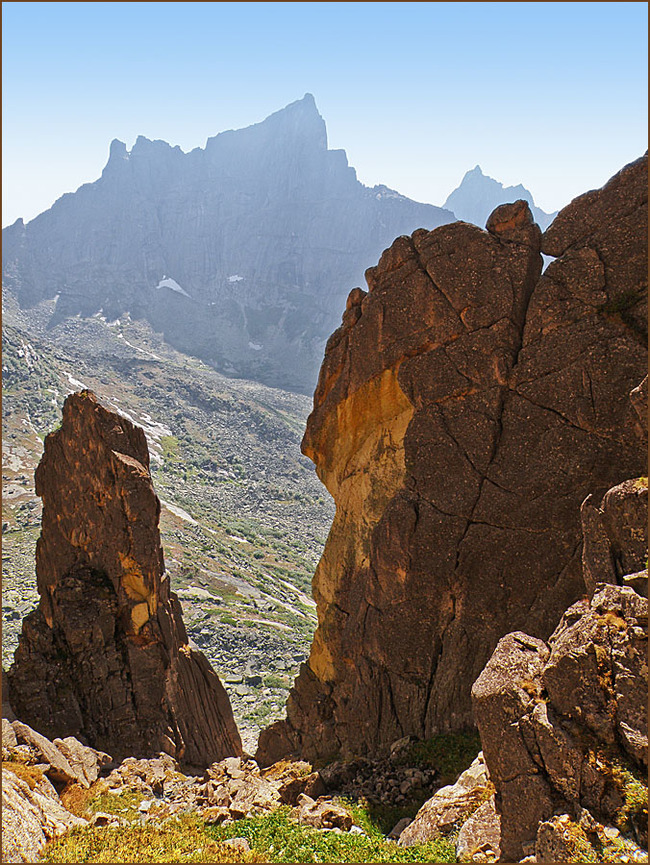 Climbing the Dragon's Tooth from the Coloreds - My, Ergaki, Tourism, Travels, Leisure, Russia, , Longpost, Nature