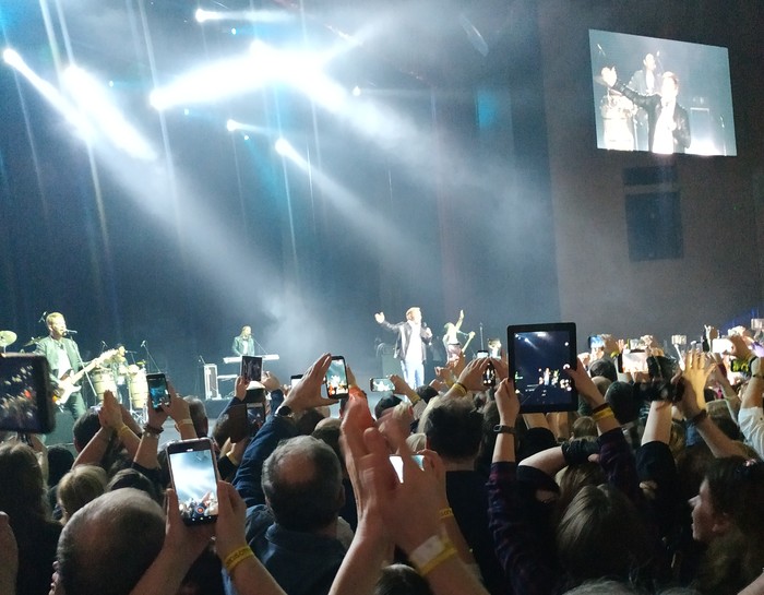   .       ,    .  ,   .   . .